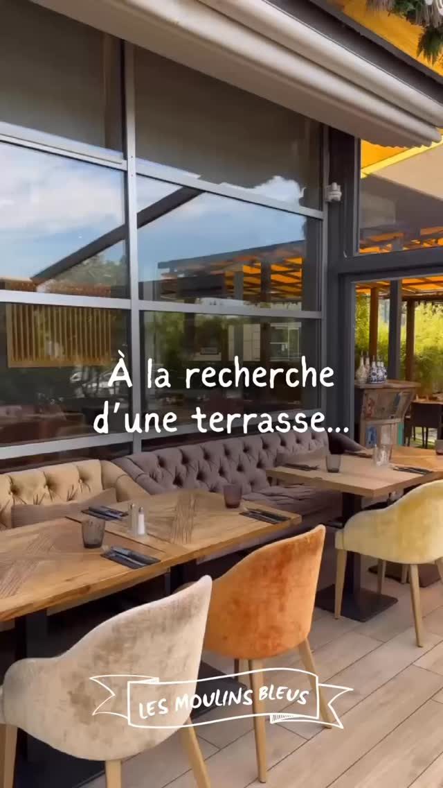 Instagram post from les_moulins_bleus. This post is in position 4.
