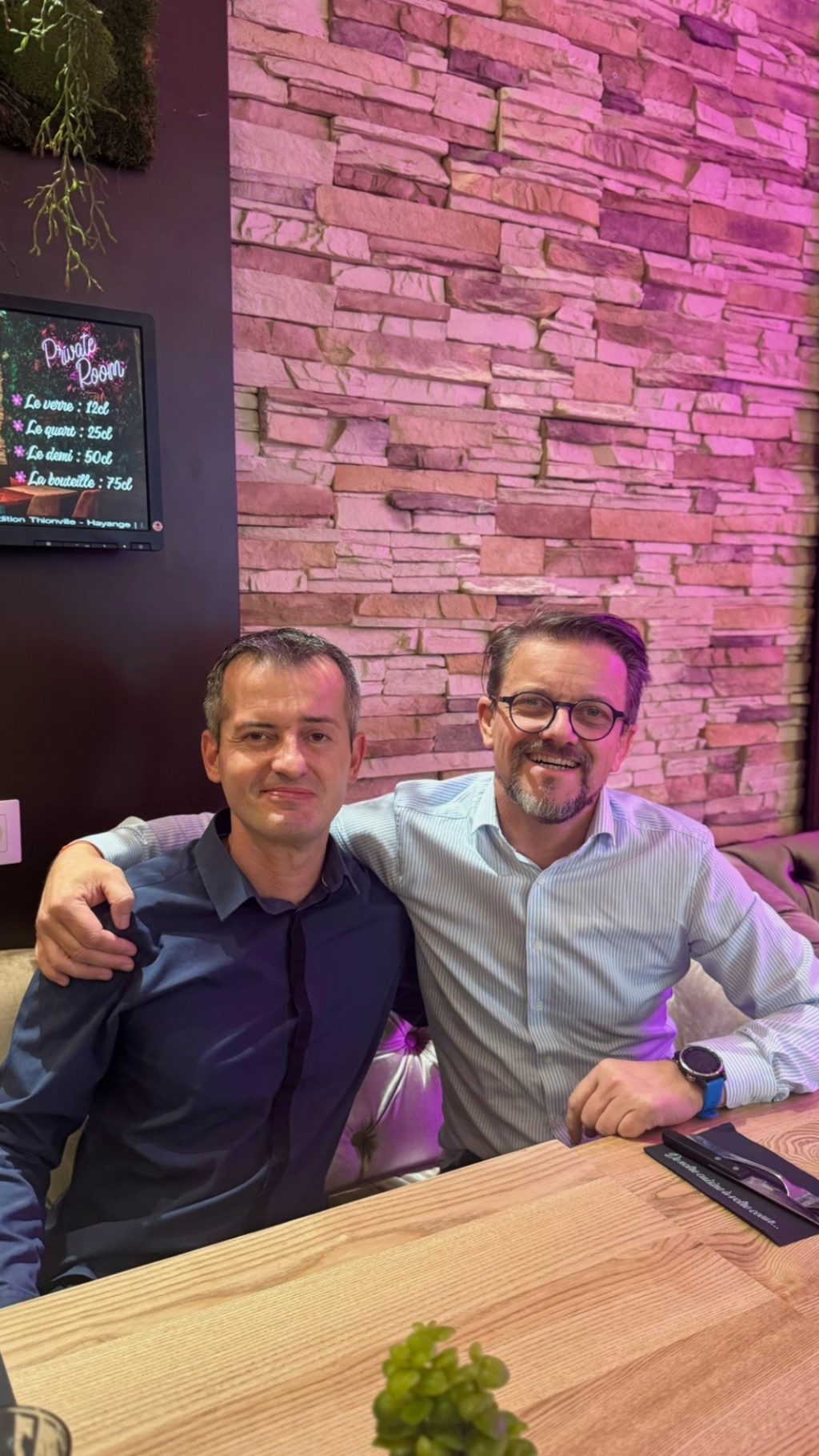 Instagram post from les_moulins_bleus. This post is in position 9.