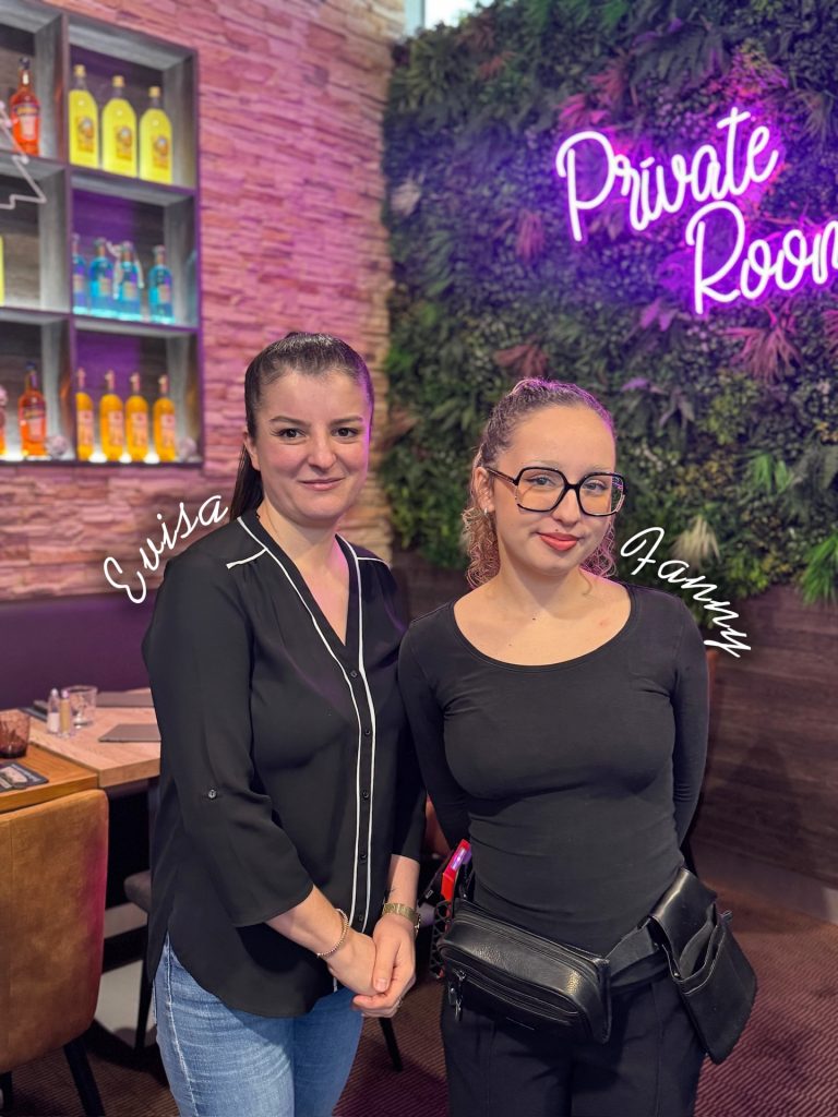 Instagram post from les_moulins_bleus. This post is in position 1.