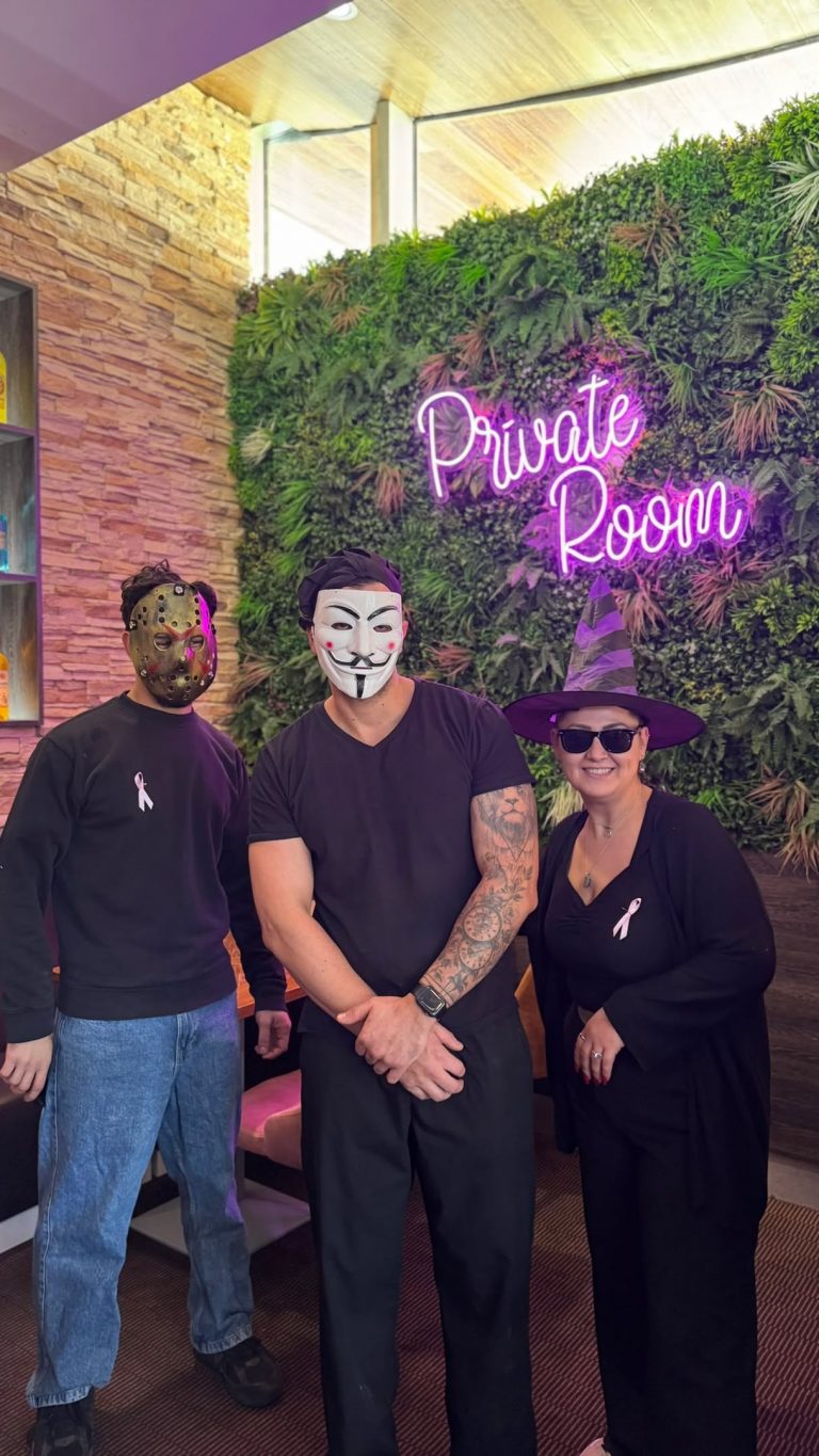 Instagram post from les_moulins_bleus. This post is in position 1.