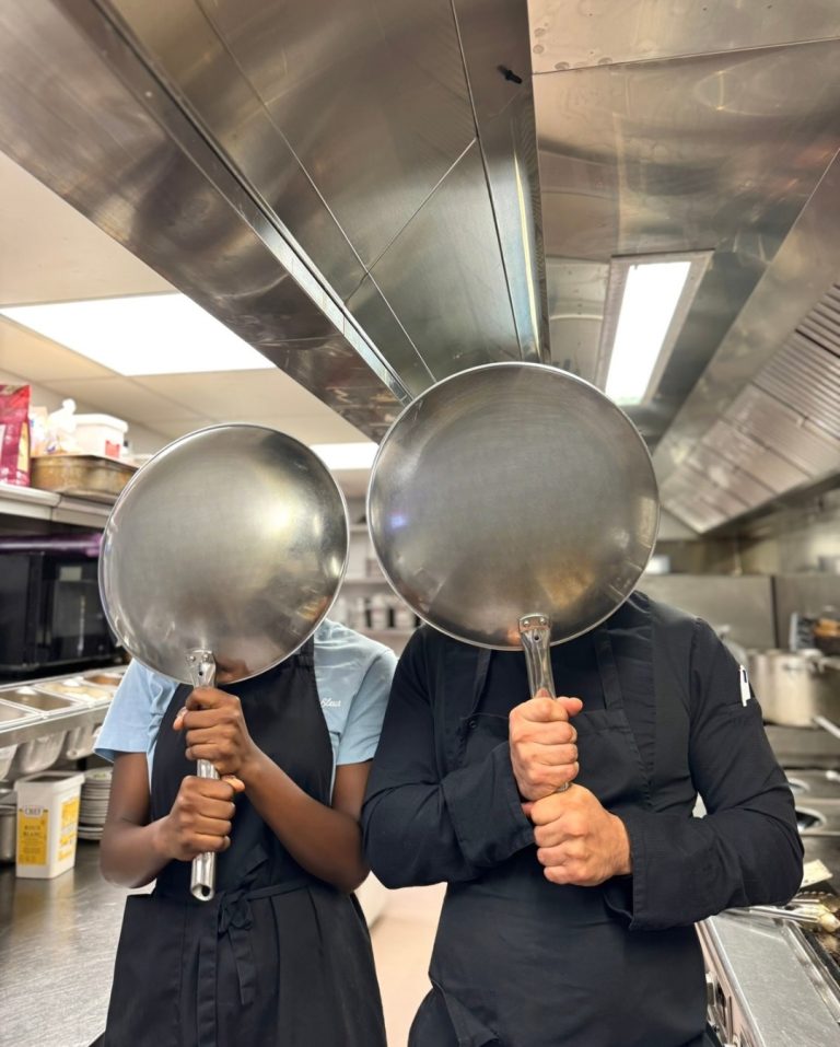 Instagram post from les_moulins_bleus. This post is in position 7.